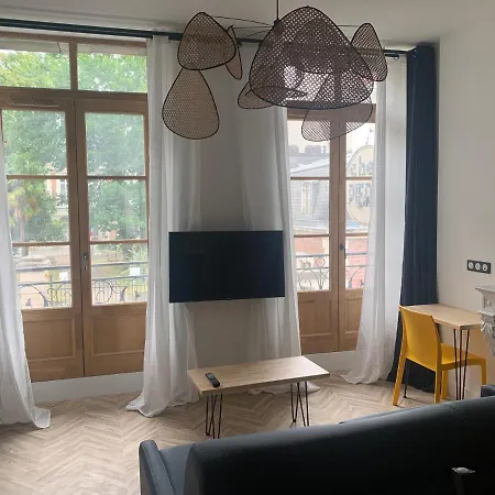 Апарт-отель Pau's - Centre По